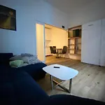 Minato Center شقة *