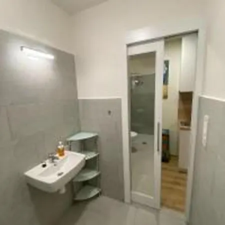 Daire Minato Center *